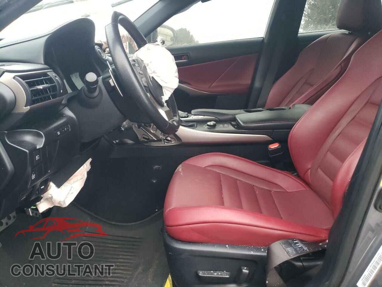 LEXUS IS 2019 - JTHC81D27K5035808