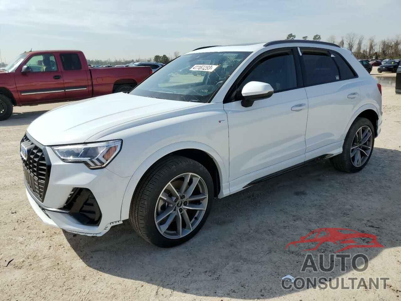 AUDI Q3 2022 - WA1EECF35N1076786