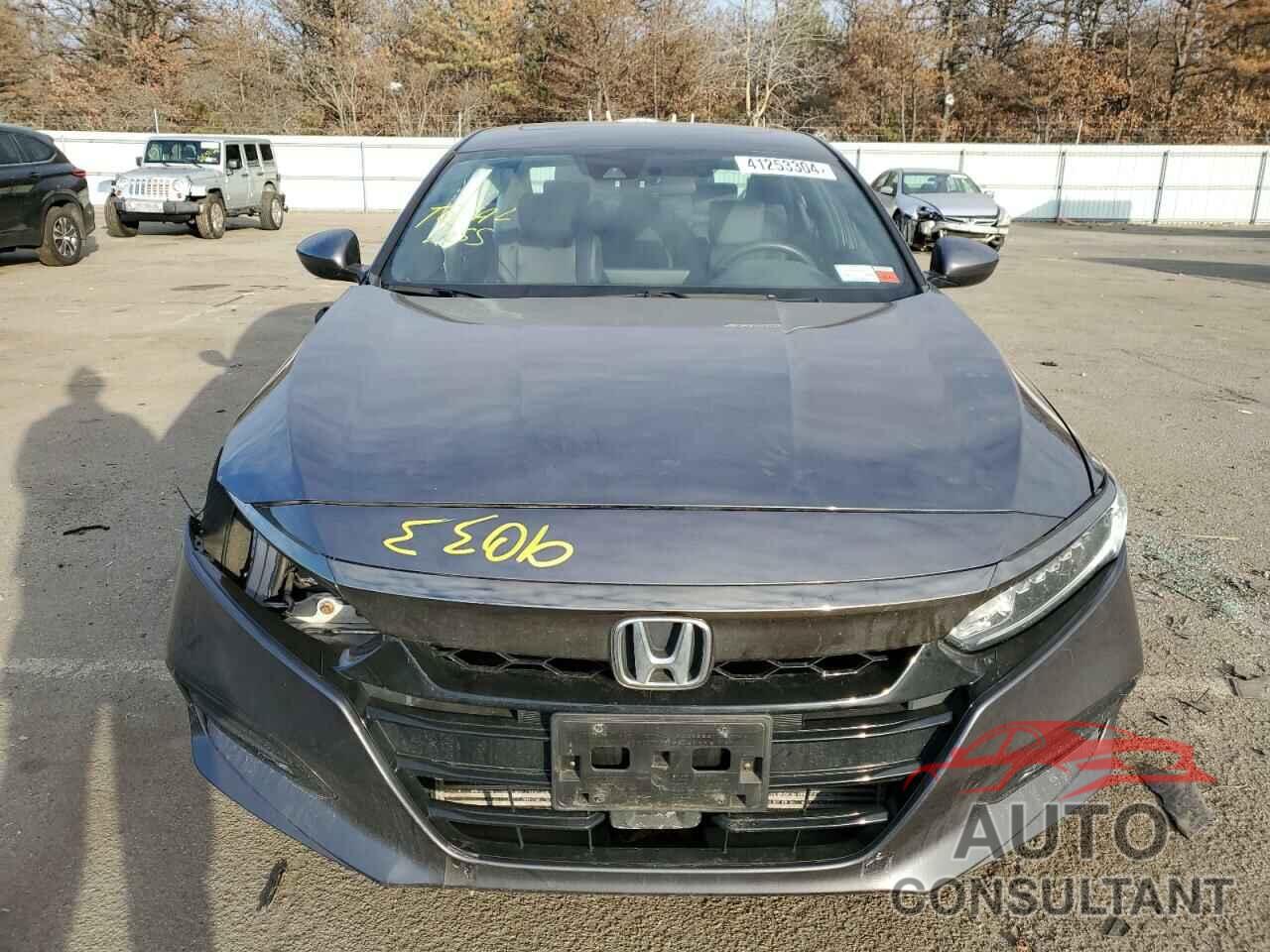 HONDA ACCORD 2019 - 1HGCV2F32KA003055