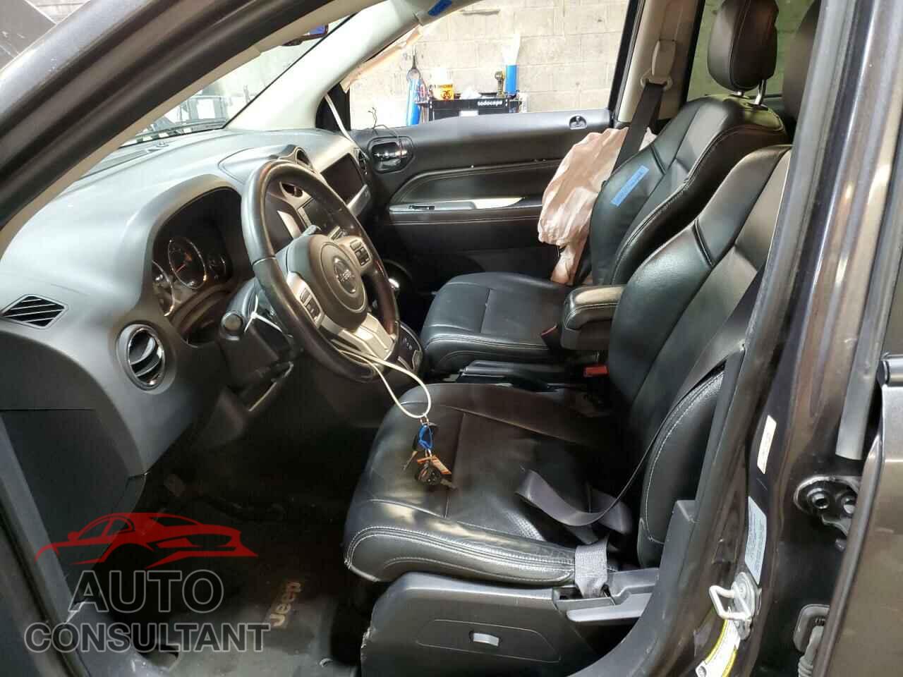JEEP COMPASS 2017 - 1C4NJDEB3HD192667