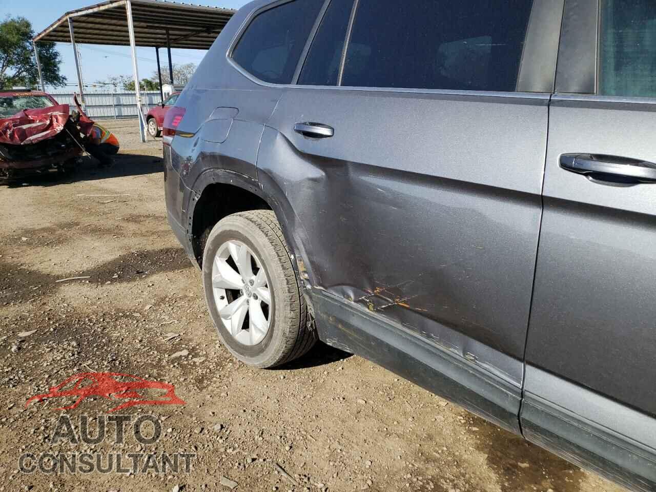 VOLKSWAGEN ATLAS 2018 - 1V2DR2CA3JC520523
