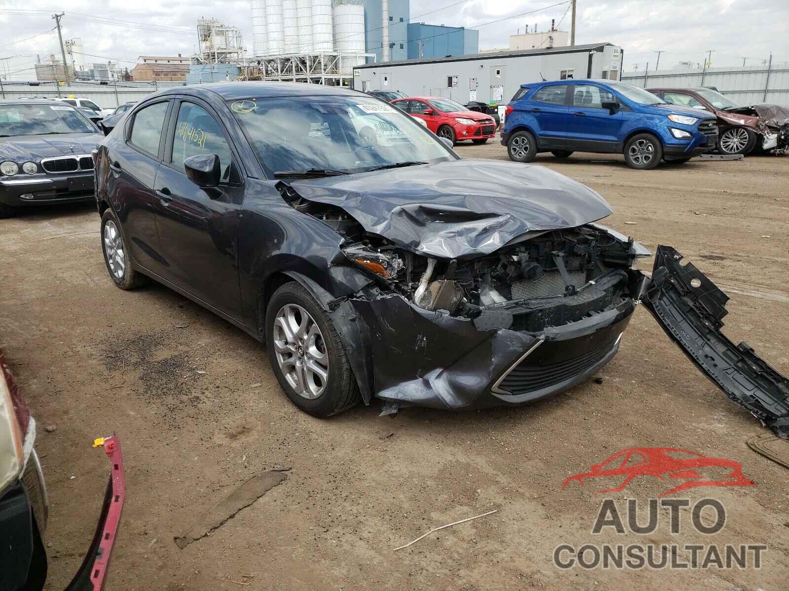 TOYOTA YARIS 2018 - 3MYDLBYVXJY328619
