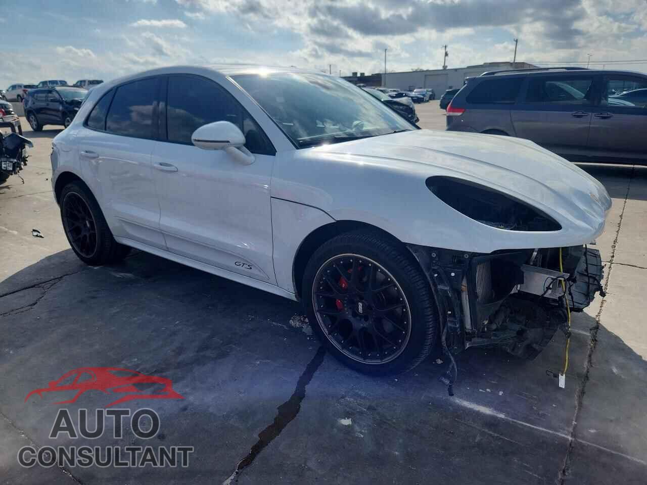 PORSCHE MACAN 2018 - WP1AG2A57JLB60686