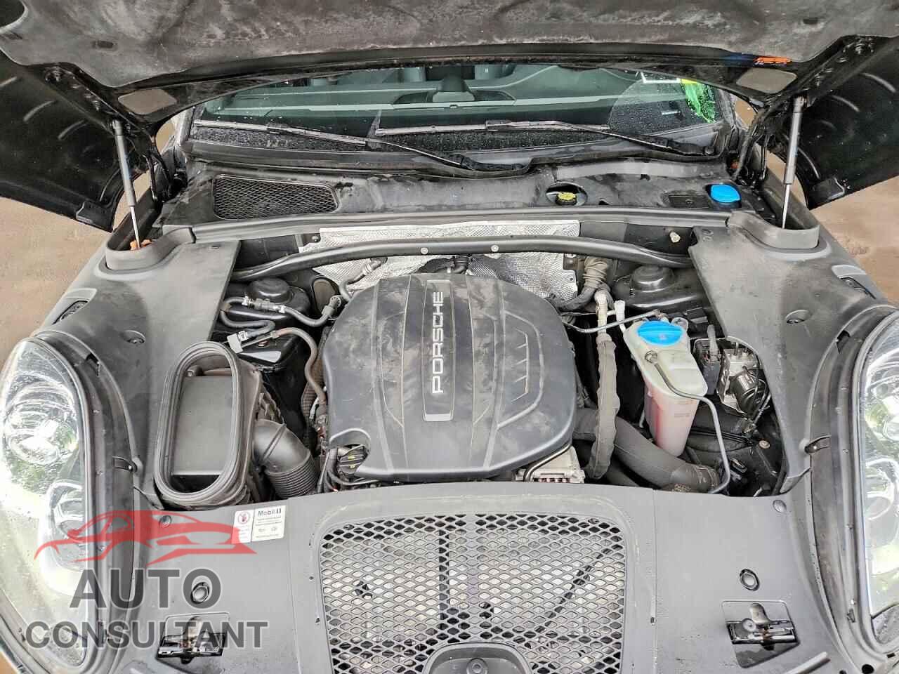 PORSCHE MACAN 2017 - WP1AA2A53HLB81143