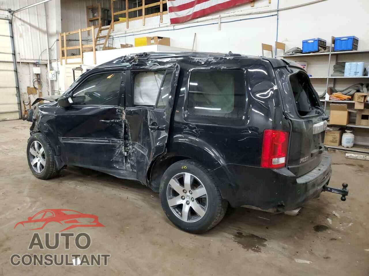 HONDA PILOT 2015 - 5FNYF3H95FB012323