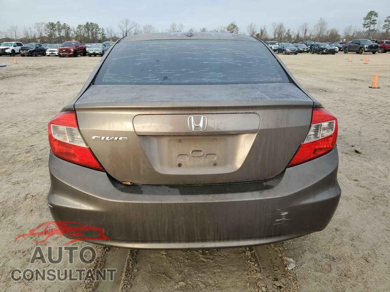 HONDA CIVIC 2012 - 2HGFB2F84CH512861
