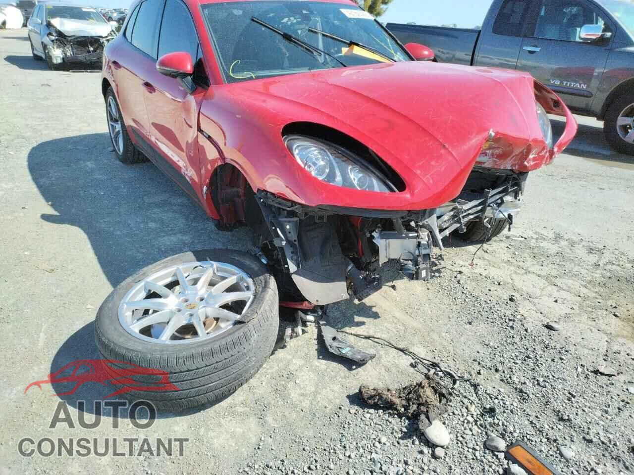 PORSCHE MACAN 2018 - WP1AA2A56JLB02697