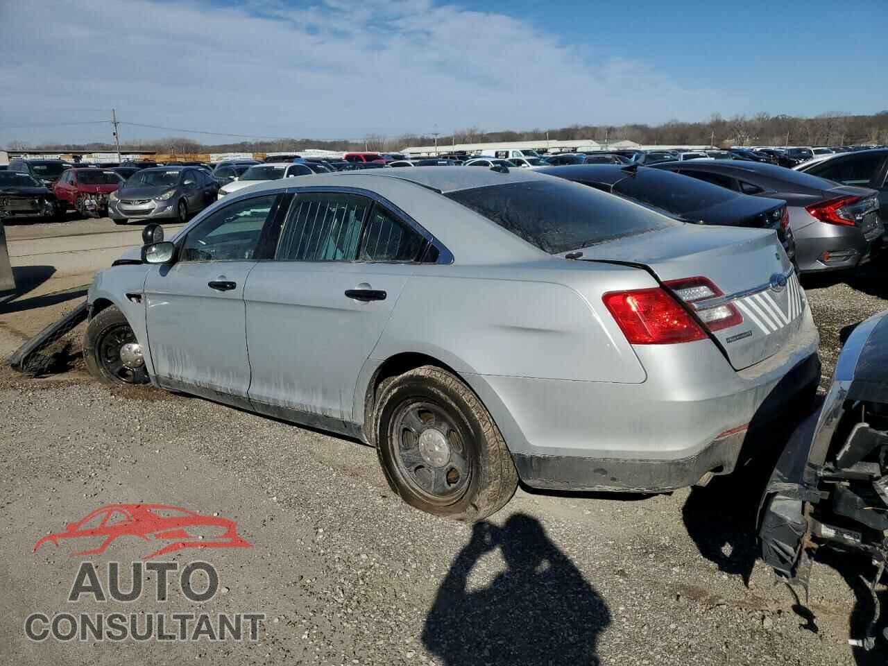 FORD TAURUS 2018 - 1FAHP2MK3JG107290