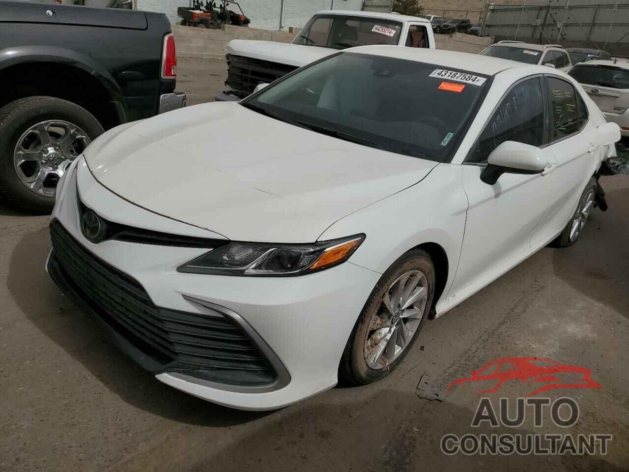TOYOTA CAMRY 2023 - 4T1C11AK8PU796849