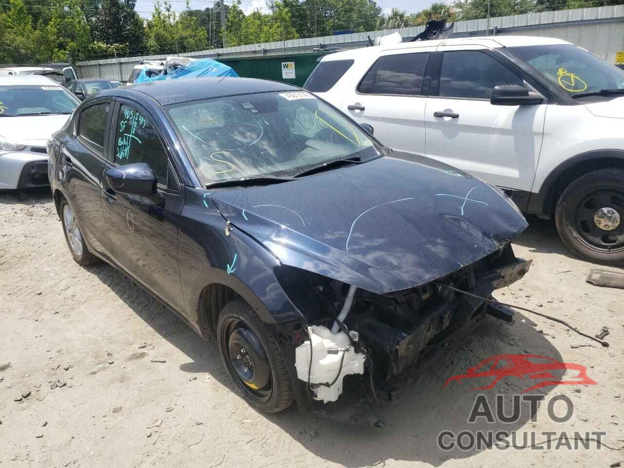 TOYOTA YARIS 2018 - 3MYDLBYV5JY332254