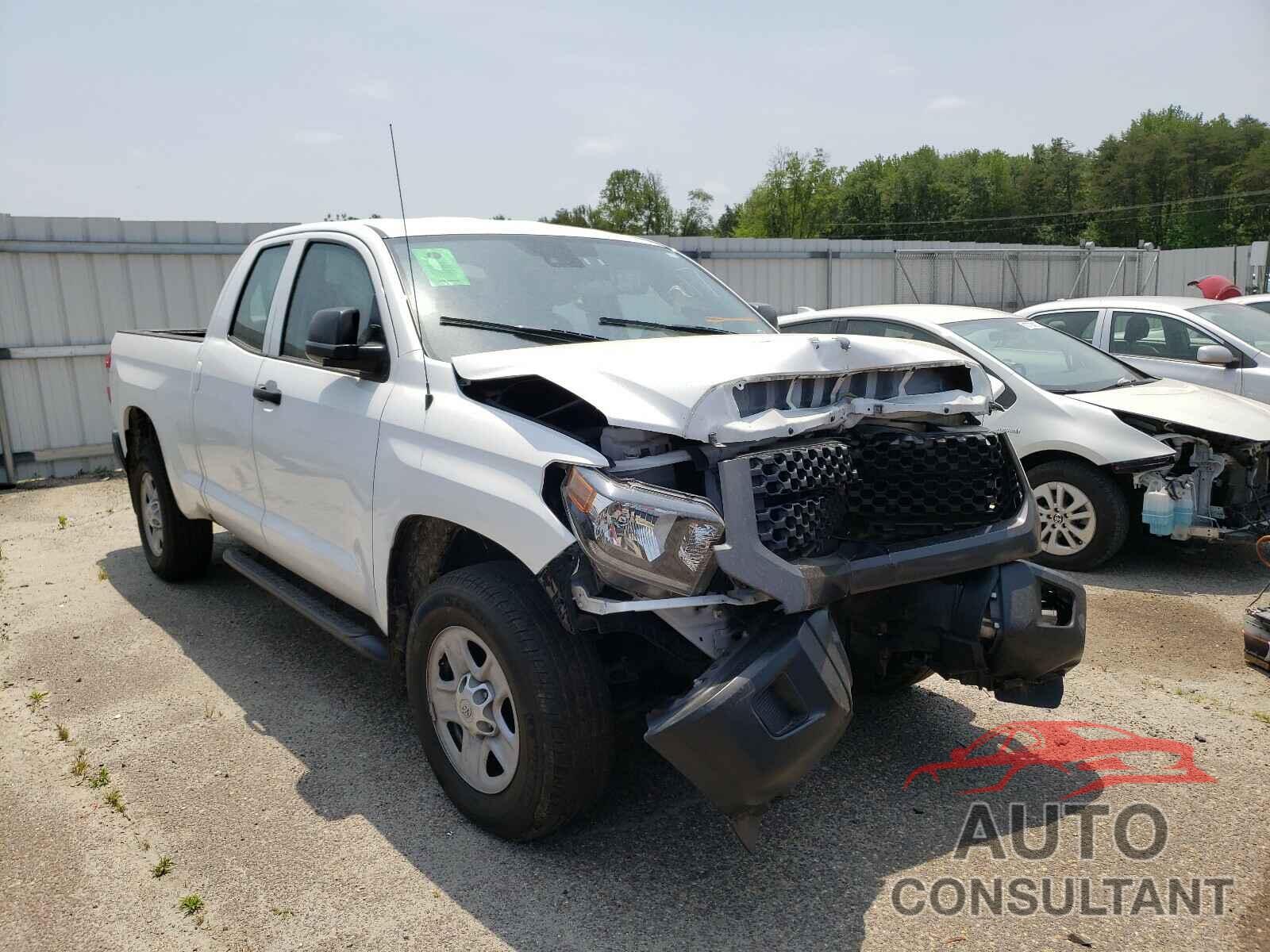 TOYOTA TUNDRA 2018 - 5TFUM5F1XJX079186