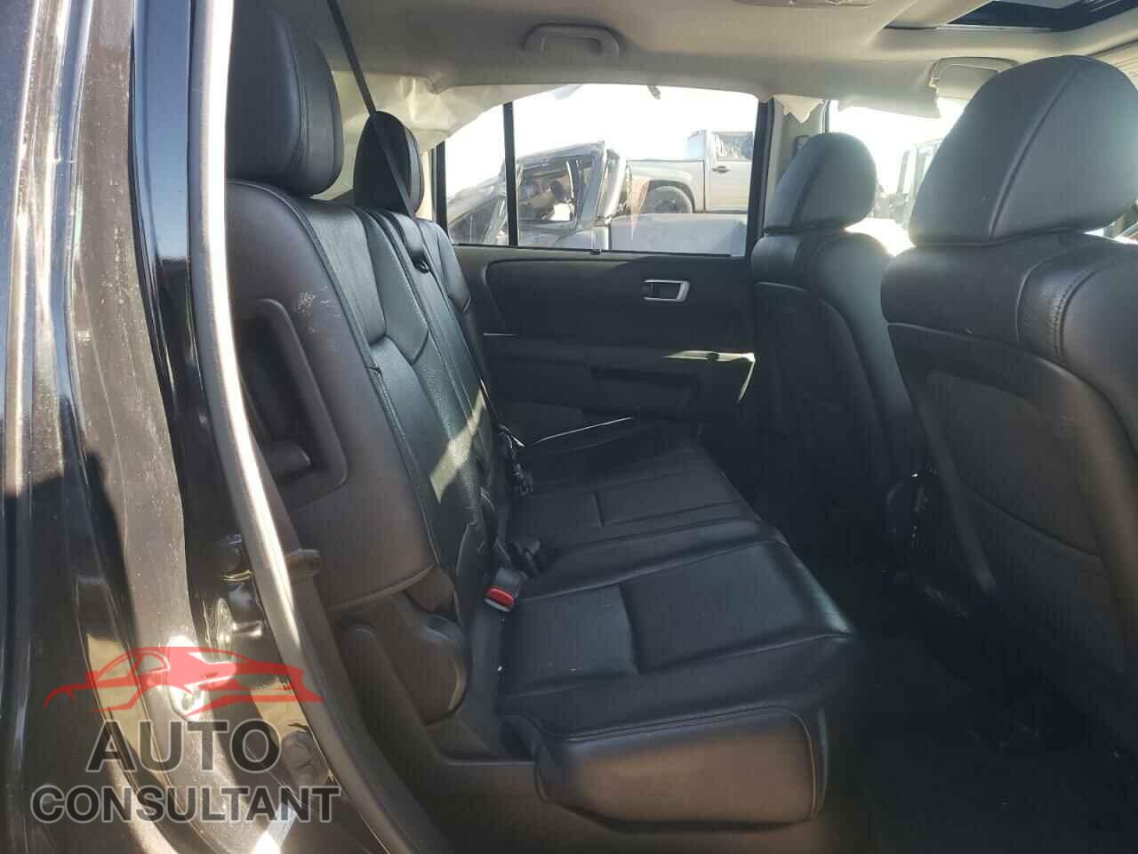 HONDA PILOT 2012 - 5FNYF3H91CB018115