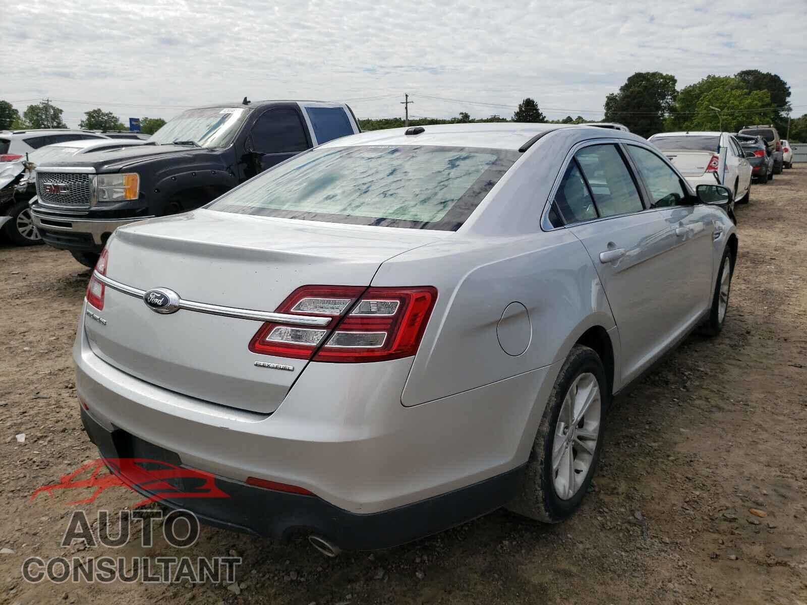 FORD TAURUS 2017 - 1FAHP2D80HG116527