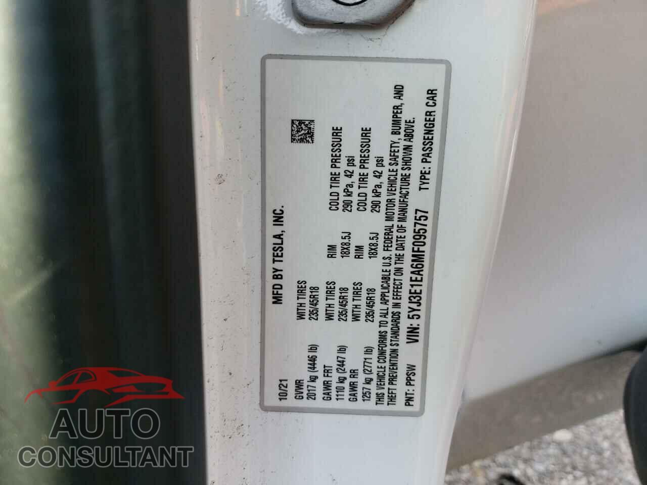 TESLA MODEL 3 2021 - 5YJ3E1EA6MF095757