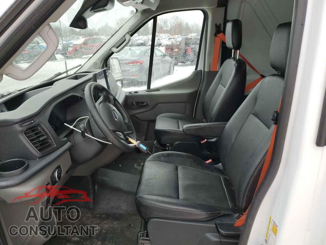 FORD TRANSIT 2023 - 1FTBW3U82PKB65152