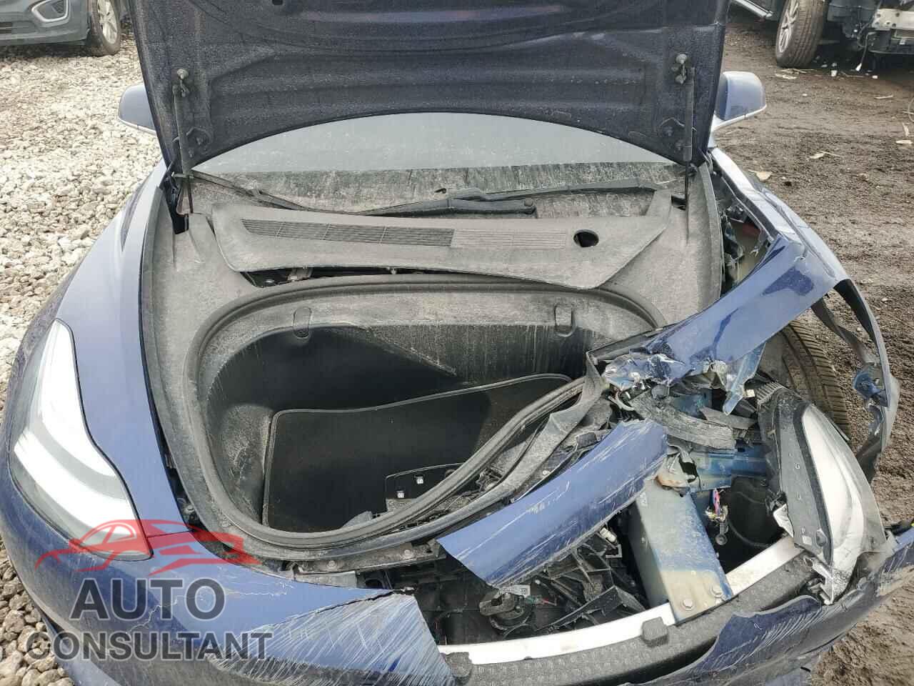 TESLA MODEL 3 2018 - 5YJ3E1EBXJF092039
