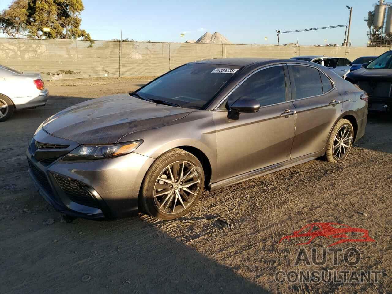TOYOTA CAMRY 2021 - 4T1G11AK6MU544918