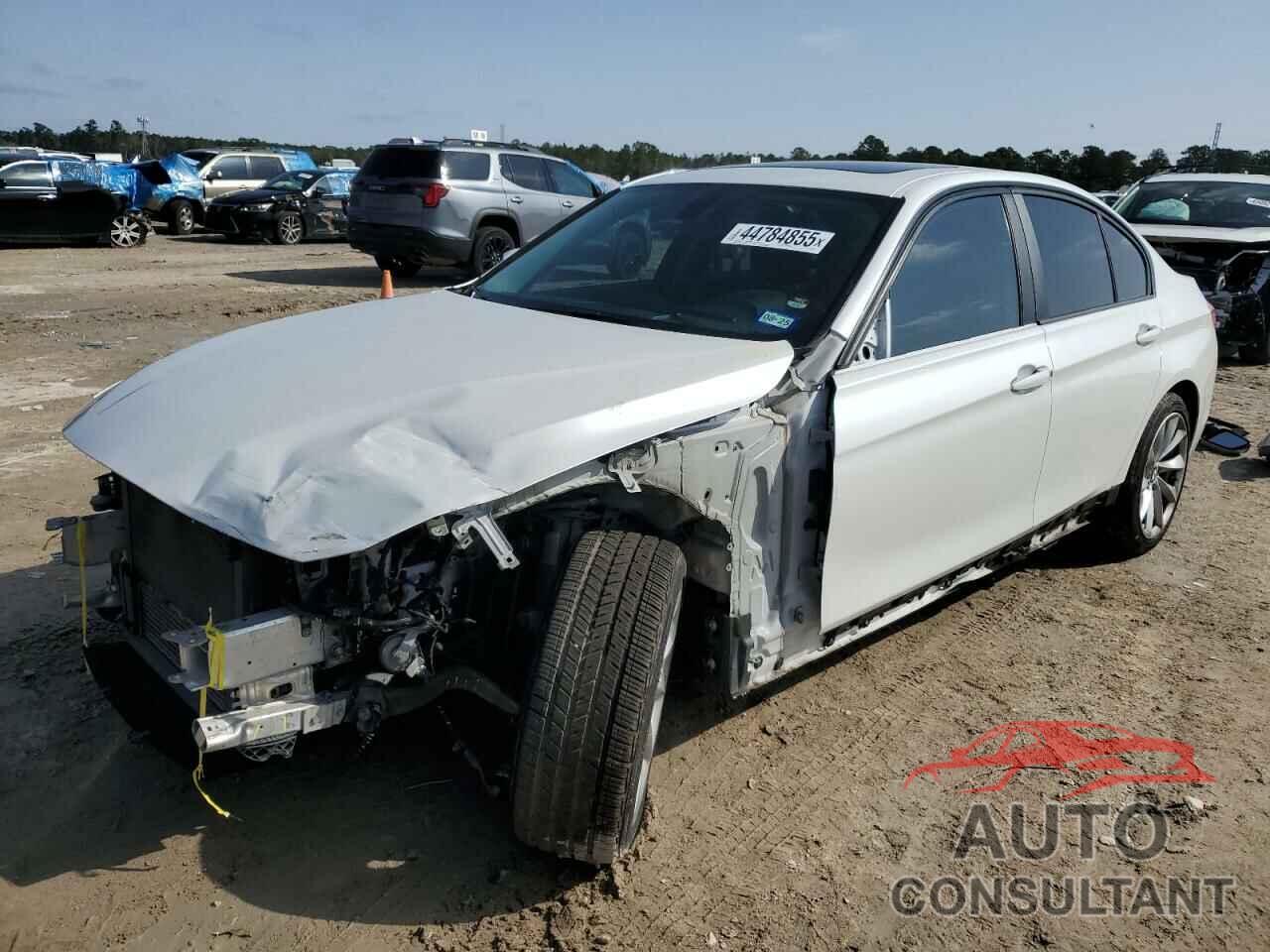 BMW 3 SERIES 2018 - WBA8A3C53JA492315