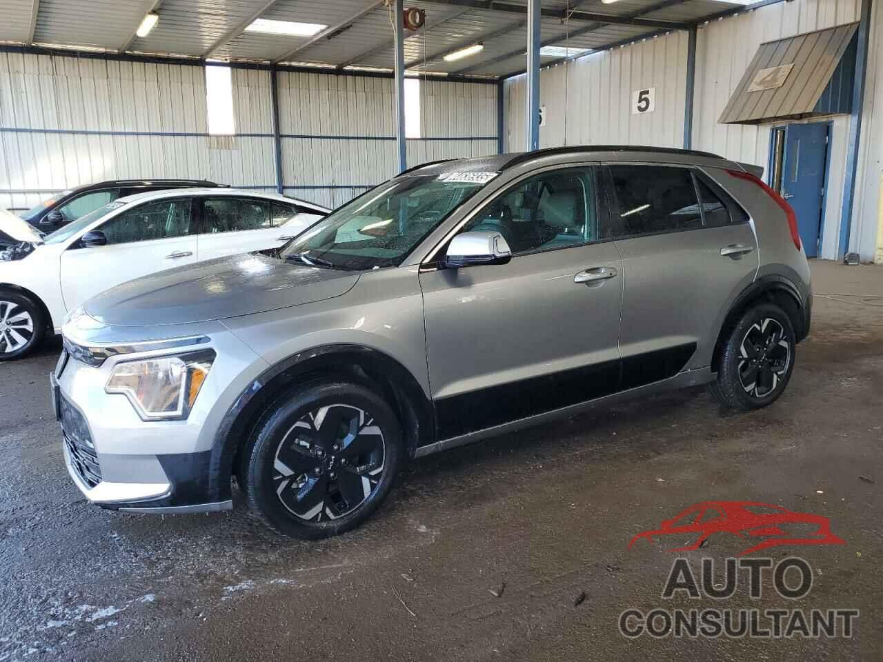 KIA NIRO WIND 2024 - KNDCR3L14R5108629