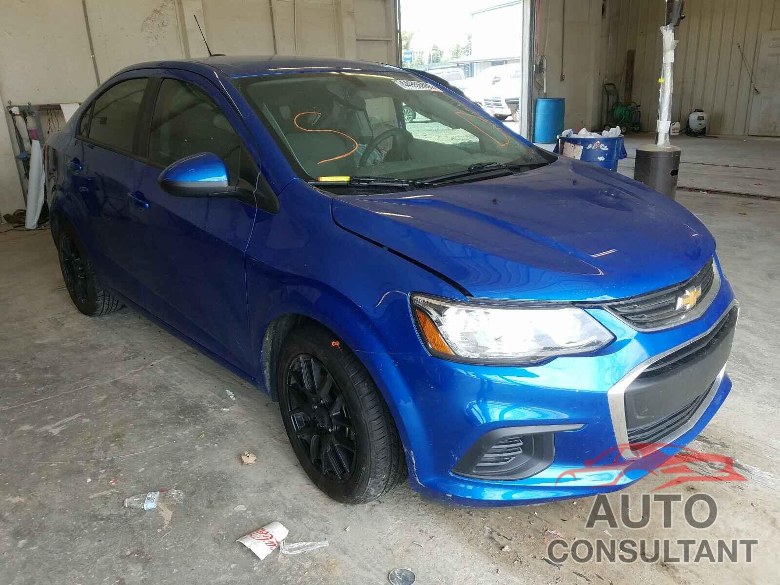 CHEVROLET SONIC 2017 - 1G1JB5SH3H4170591