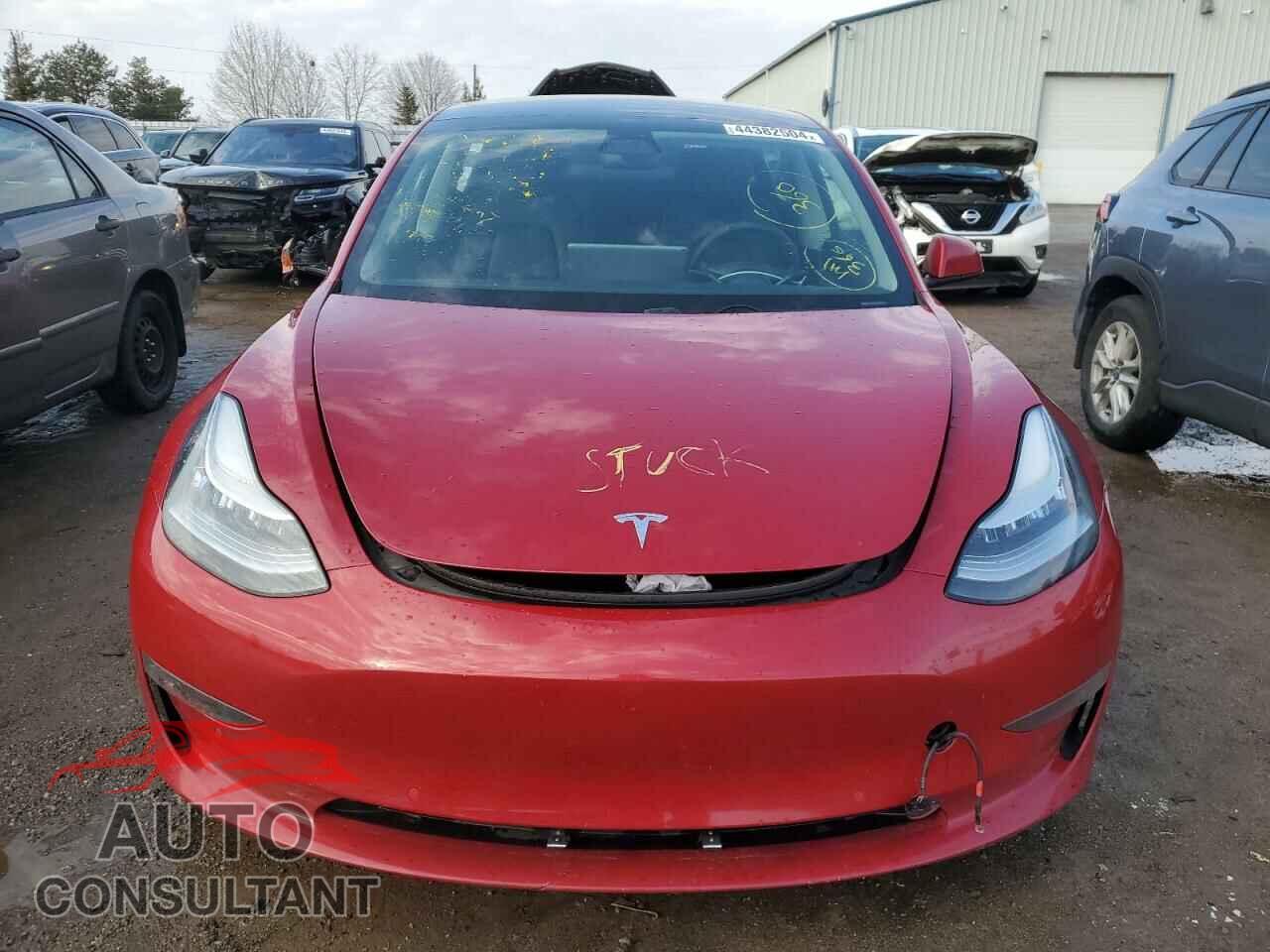 TESLA MODEL 3 2019 - 5YJ3E1EB4KF415132