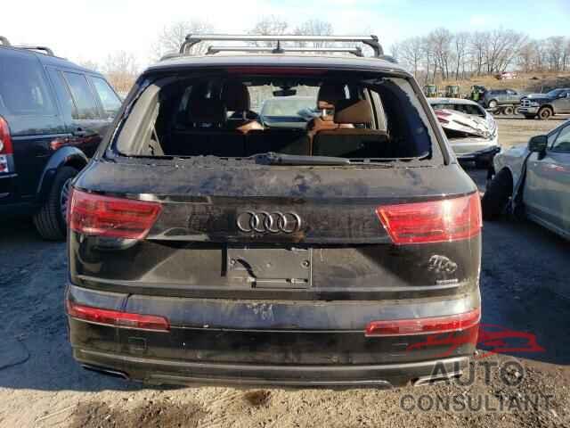 AUDI Q7 2018 - WA1LAAF75JD001525