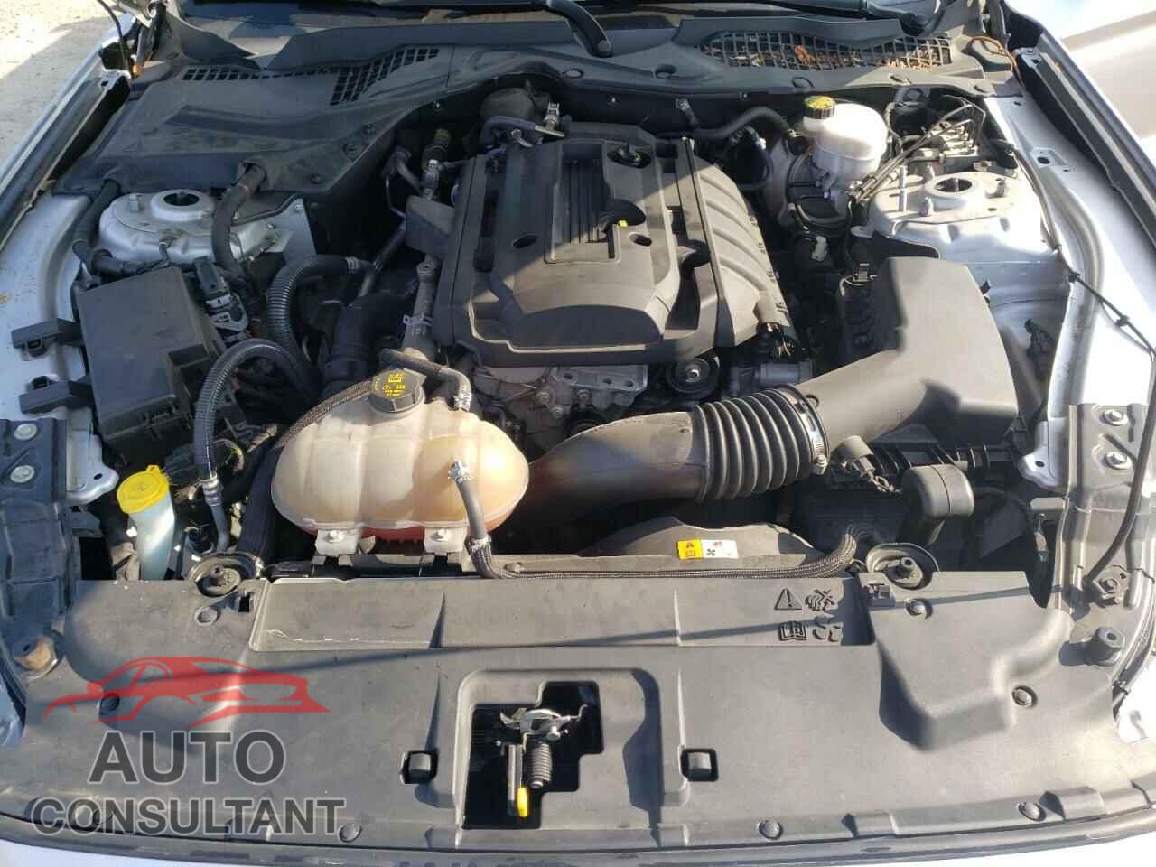 FORD MUSTANG 2018 - 1FA6P8THXJ5116676