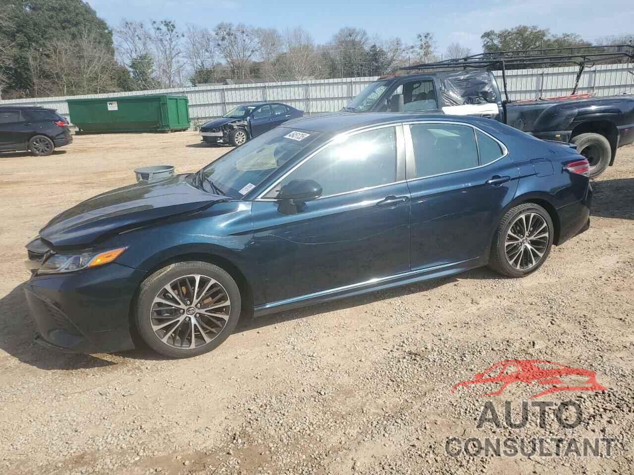 TOYOTA CAMRY 2018 - 4T1B11HK0JU548832