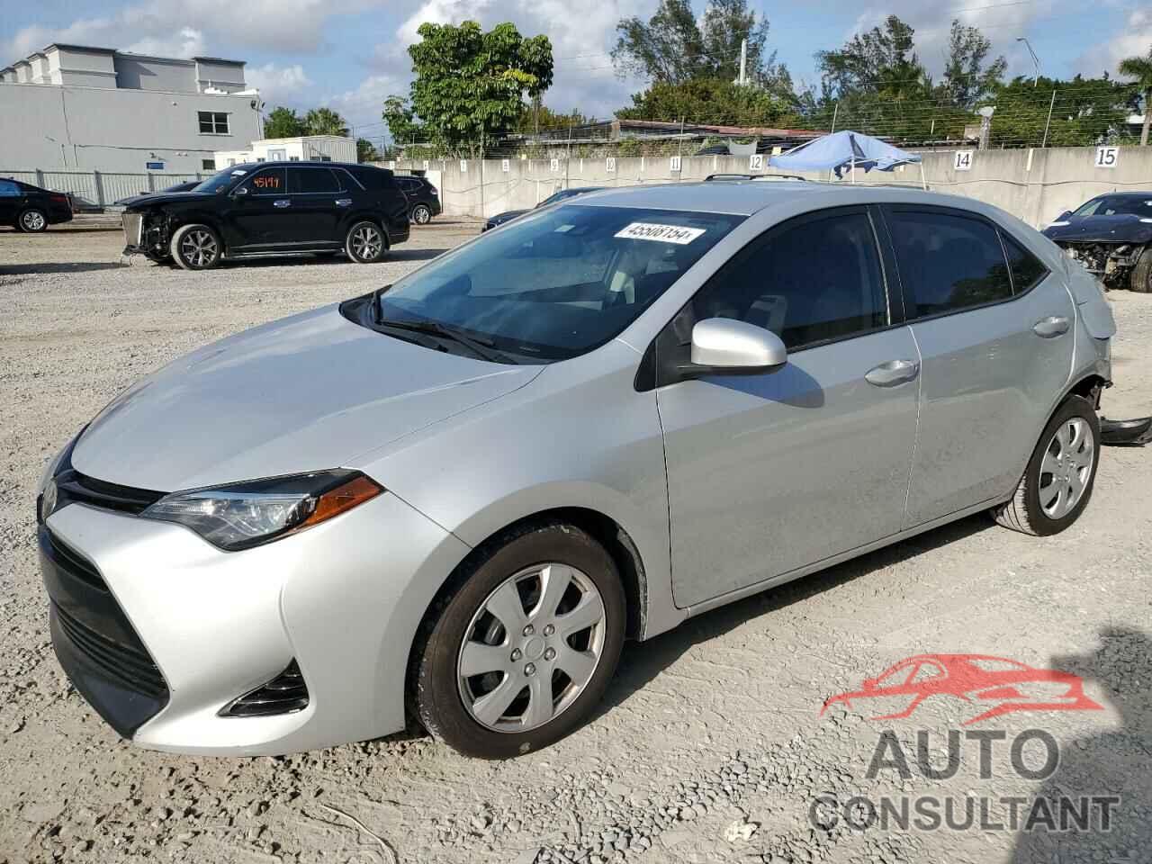 TOYOTA COROLLA 2018 - 5YFBURHE5JP850389