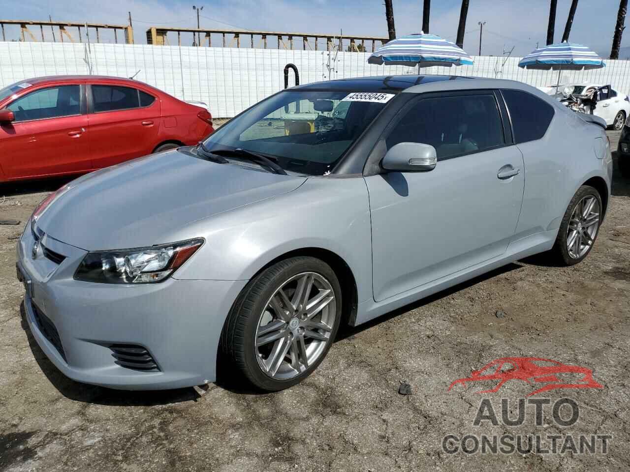 TOYOTA SCION 2013 - JTKJF5C78D3054717