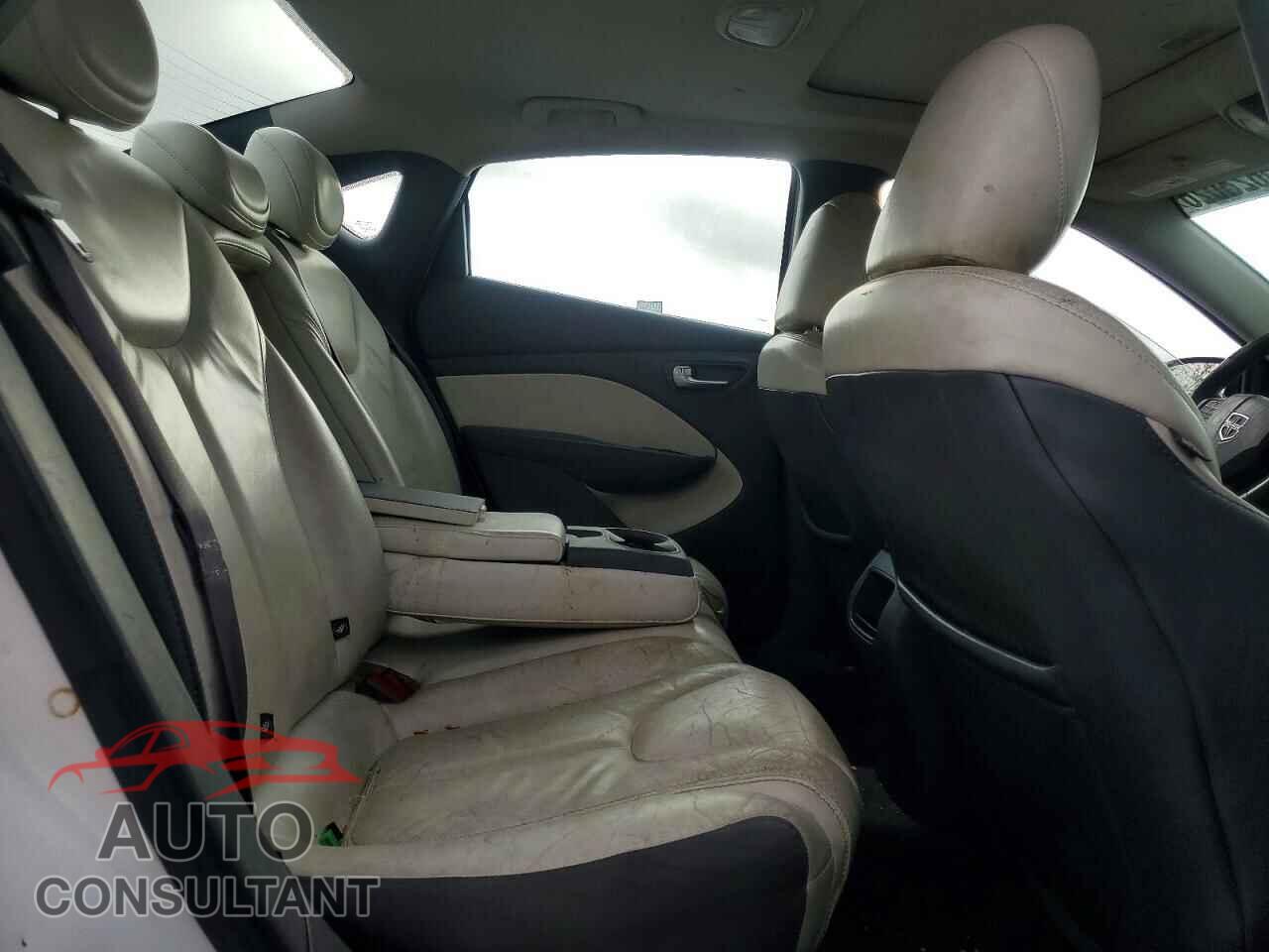 DODGE DART 2013 - 1C3CDFCA3DD106440