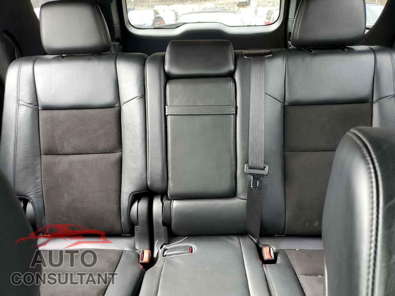 DODGE DURANGO 2018 - 1C4RDJDG3JC490488