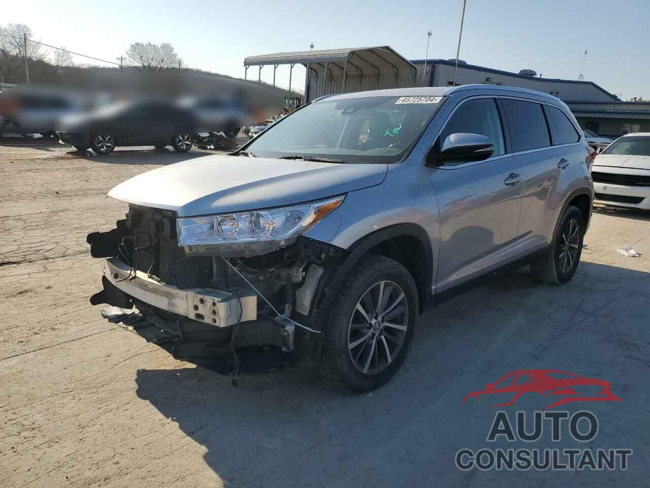 TOYOTA HIGHLANDER 2019 - 5TDKZRFH0KS557510