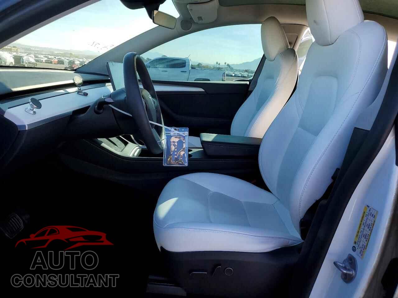 TESLA MODEL Y 2023 - 7SAYGDED4PF966304