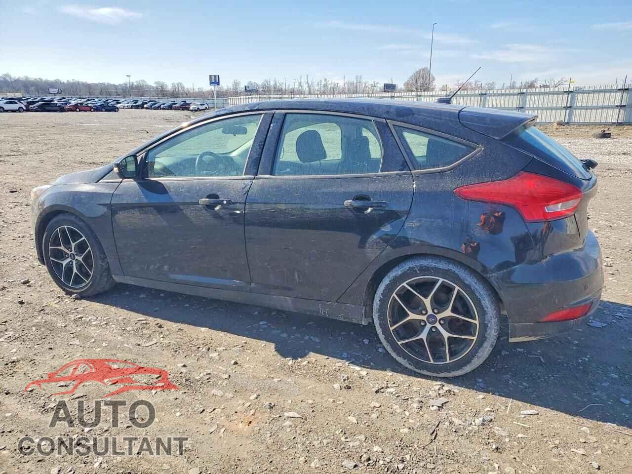 FORD FOCUS 2017 - 1FADP3M28HL252685