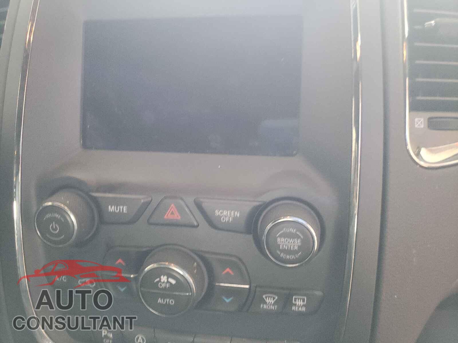 DODGE DURANGO 2020 - 1C4RDJDG9LC261252