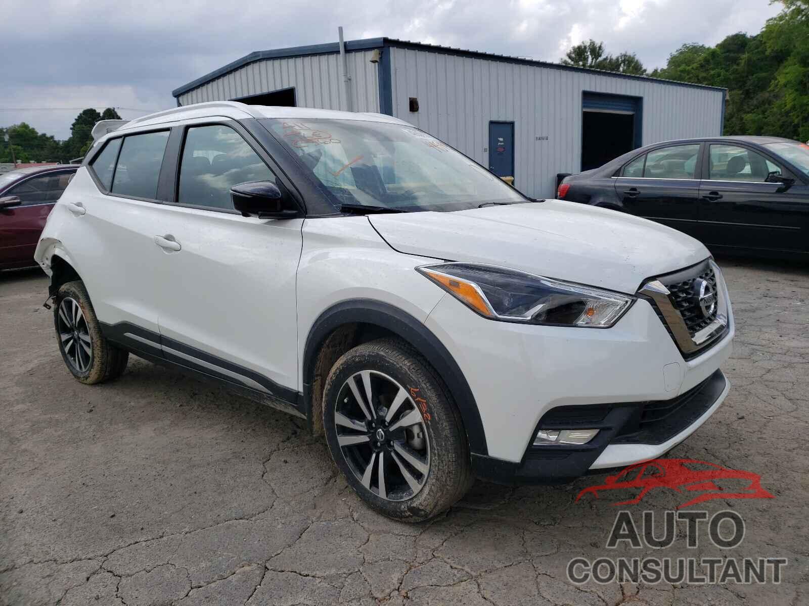 NISSAN KICKS 2019 - 3N1CP5CU1KL495497