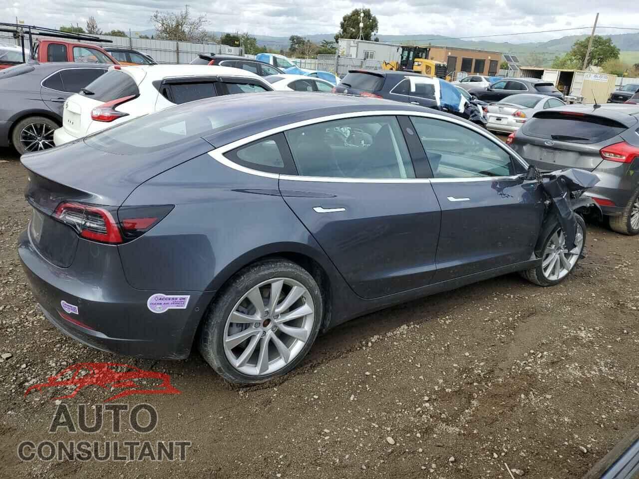 TESLA MODEL 3 2018 - 5YJ3E1EA5JF163512