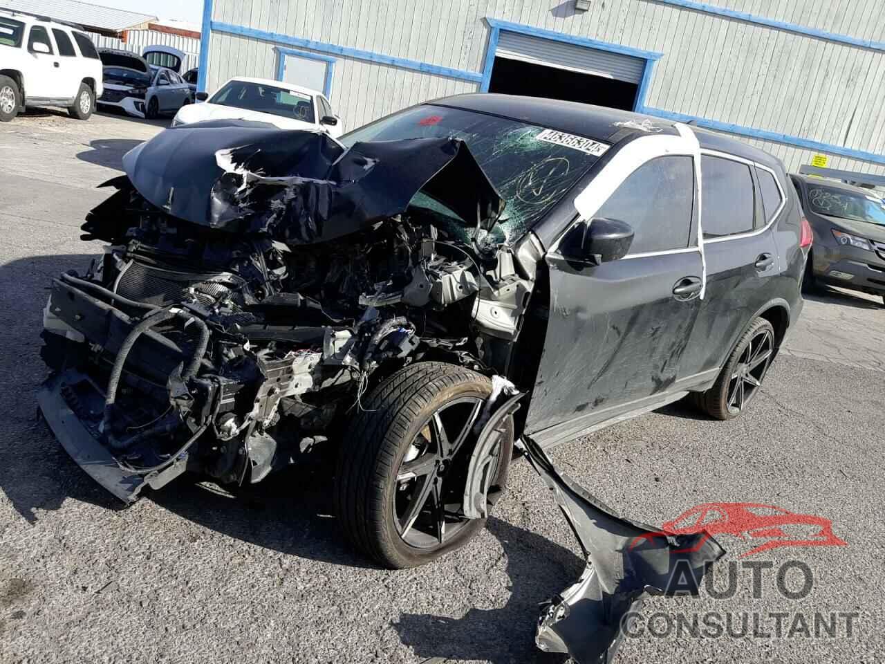 NISSAN ROGUE 2017 - KNMAT2MT8HP616429