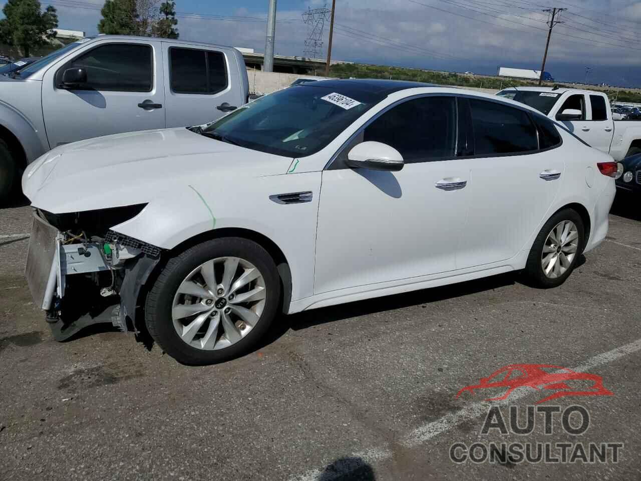 KIA OPTIMA 2018 - 5XXGU4L37JG193148