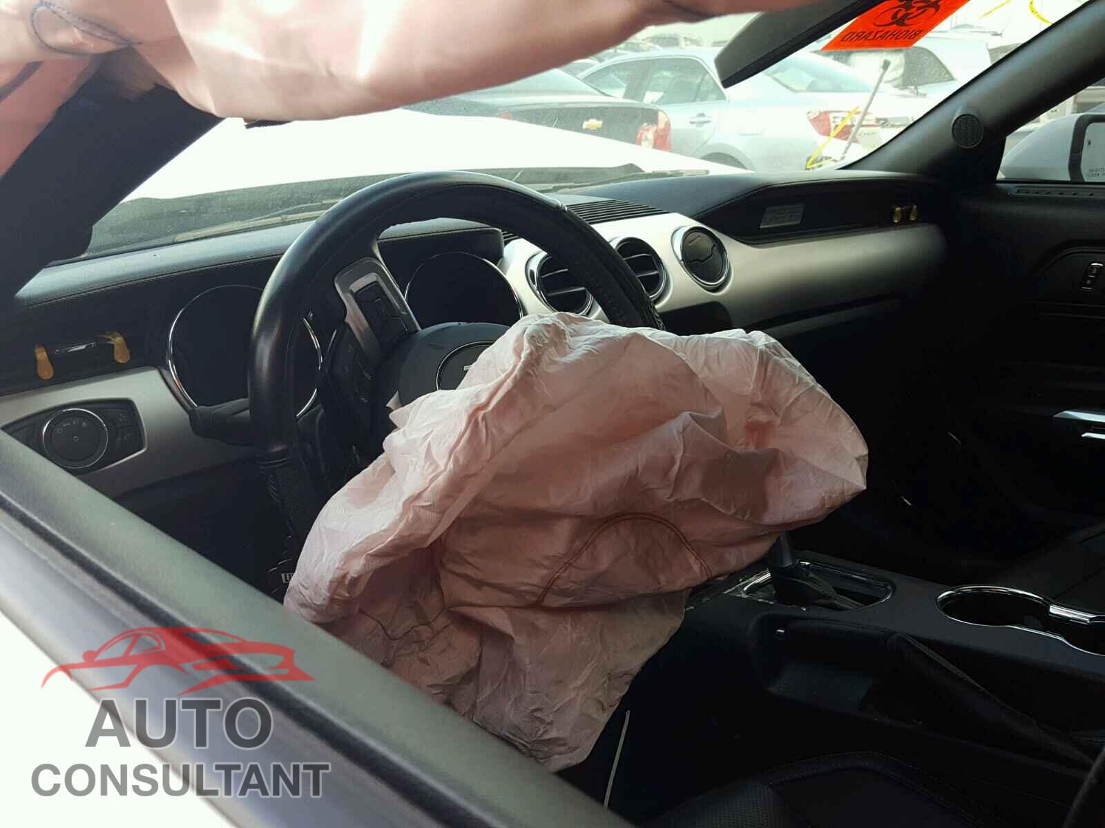 FORD MUSTANG 2015 - 1FA6P8CF0F5367860