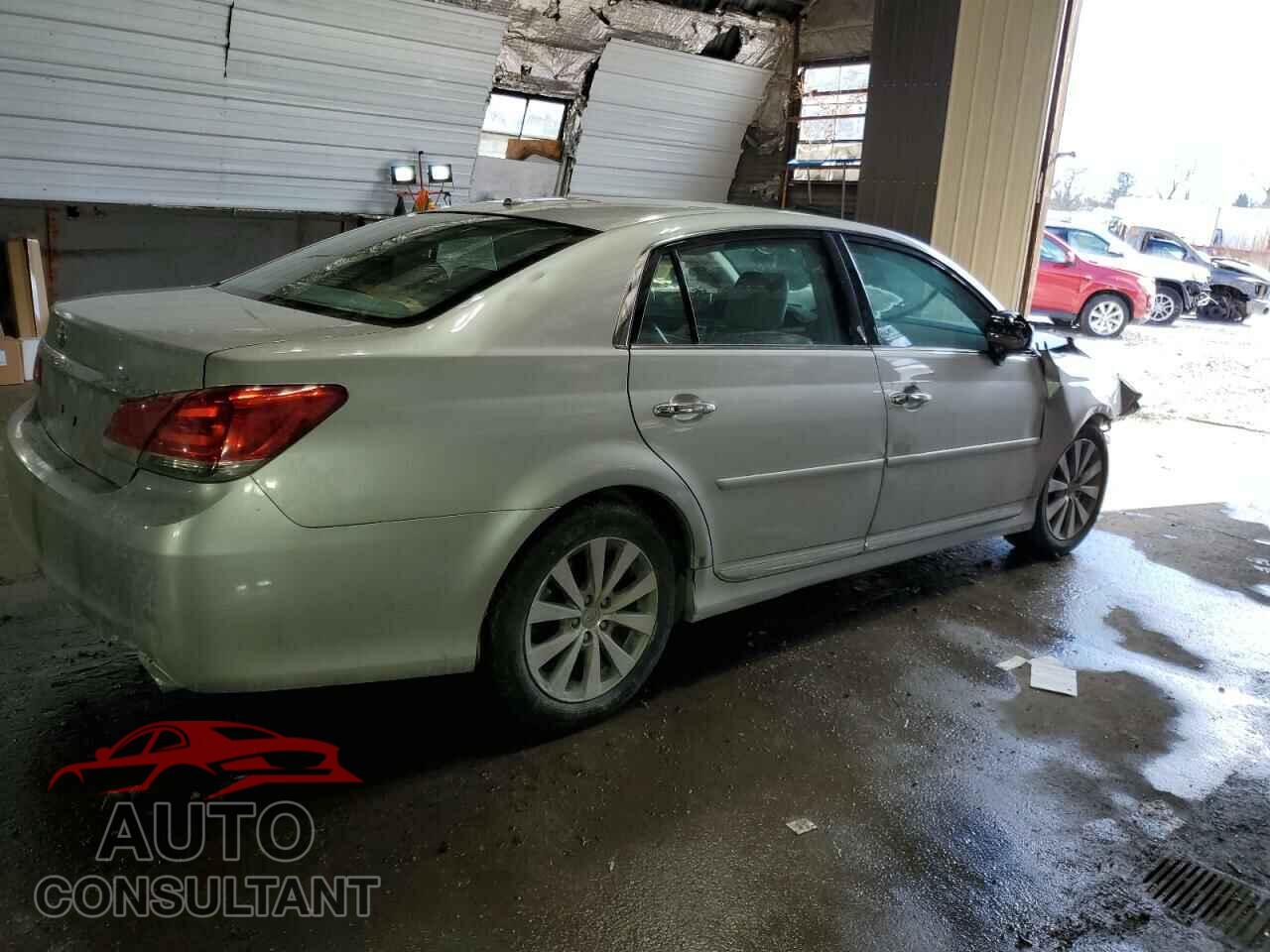 TOYOTA AVALON 2012 - 4T1BK3DB2CU448295