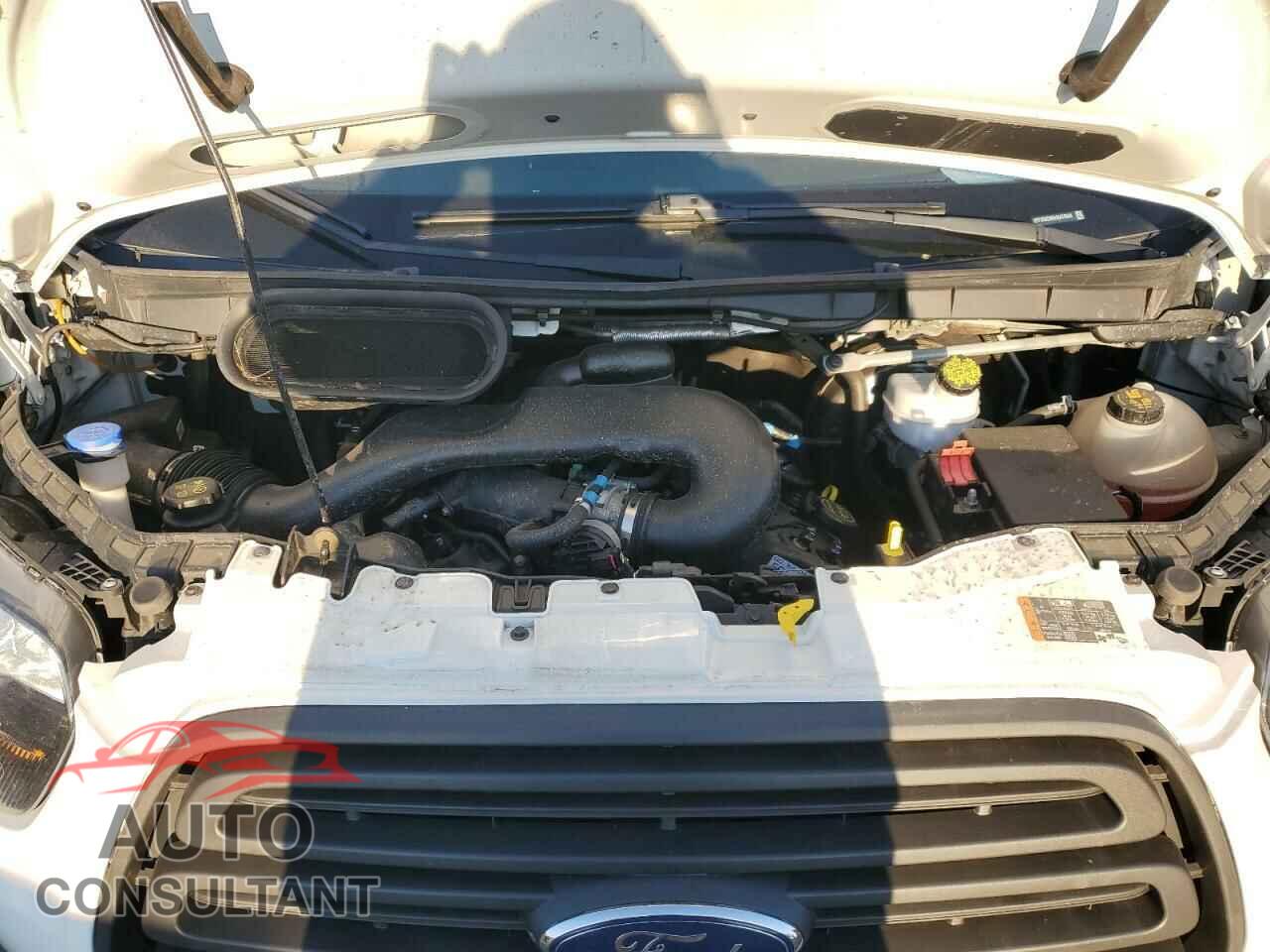 FORD TRANSIT 2017 - 1FTYR2CM9HKA70549