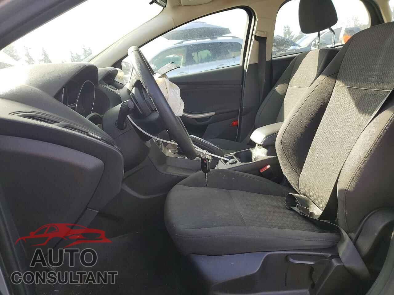 FORD FOCUS 2012 - 1FAHP3M24CL161908