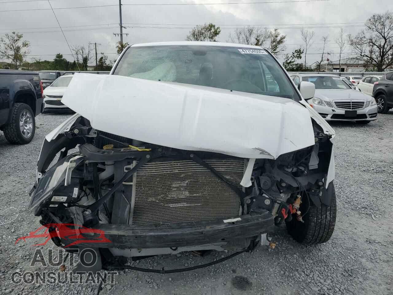 DODGE CARAVAN 2019 - 2C4RDGEG8KR670818
