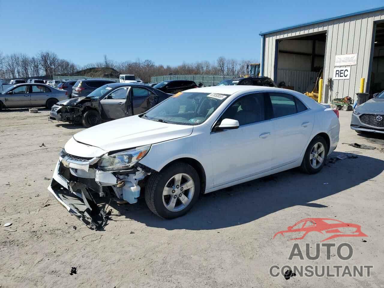 CHEVROLET MALIBU 2015 - 1G11B5SL4FF134446