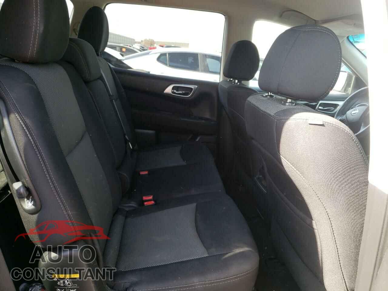 NISSAN PATHFINDER 2017 - 5N1DR2MN9HC680964