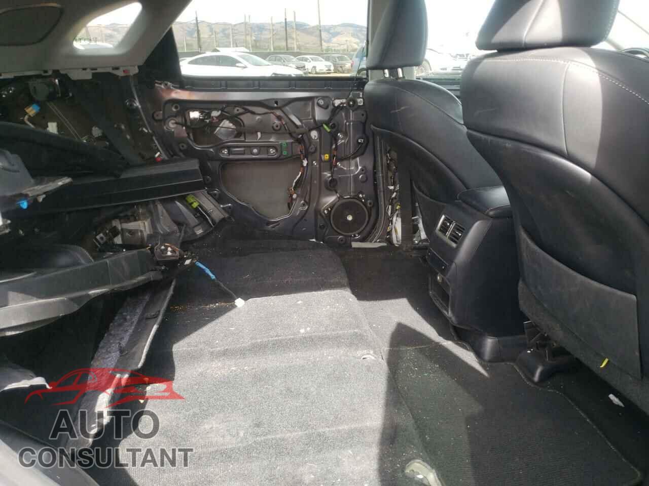 LEXUS RX450 2017 - 2T2BGMCAXHC012234