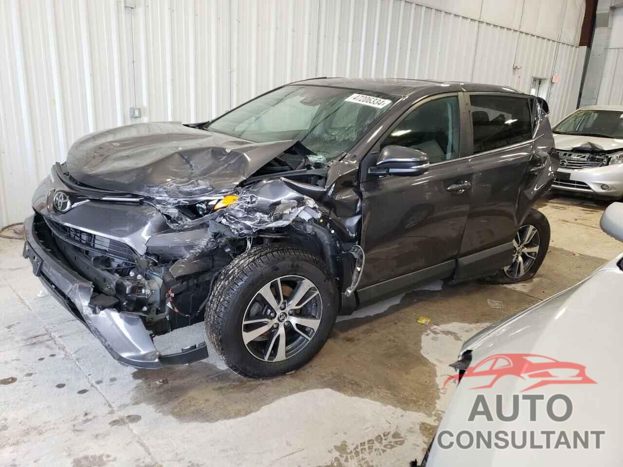 TOYOTA RAV4 2018 - 2T3RFREVXJW802471