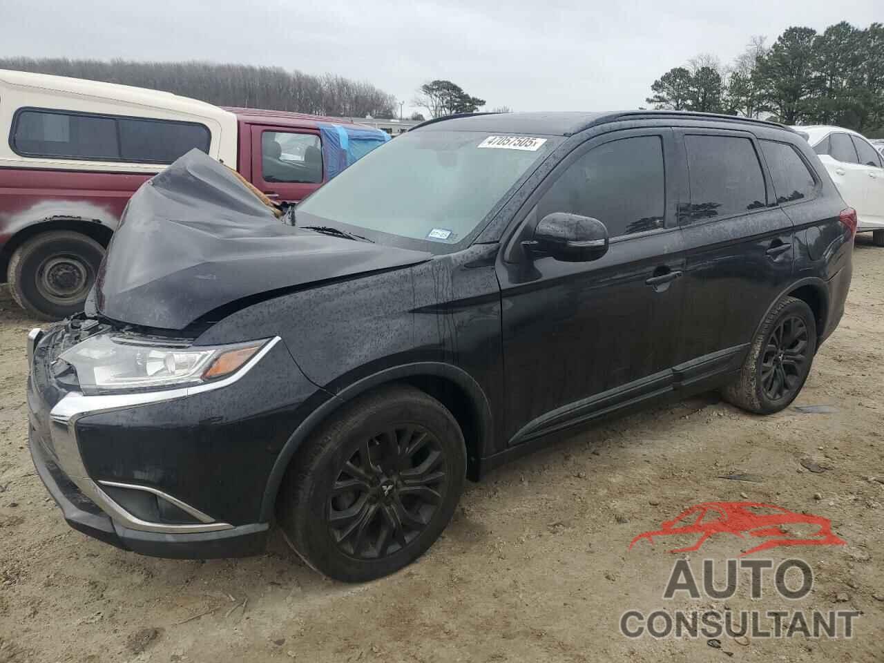 MITSUBISHI OUTLANDER 2018 - JA4AD3A30JZ029038